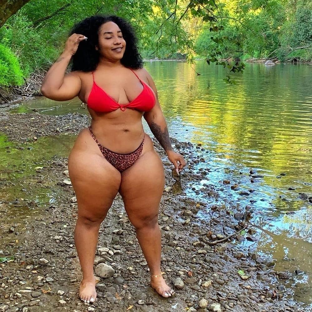 25P Wide Hips (94) - Curves - Big Girls - Thick - Fat Ass