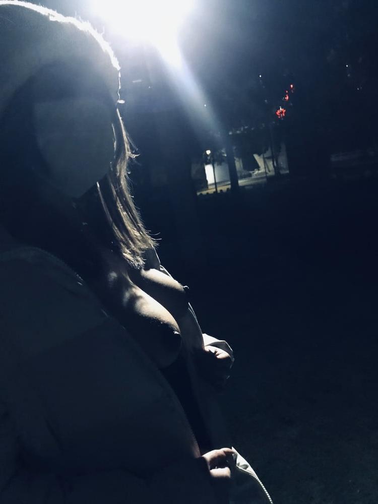 25P Twitter Chinese Slut - vava1998 - Nudes