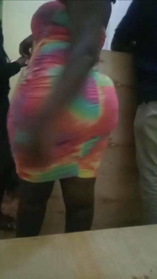 25P Fat black ass