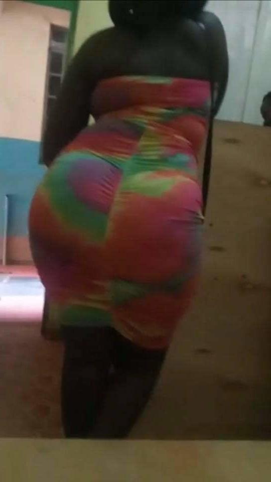 25P Fat black ass