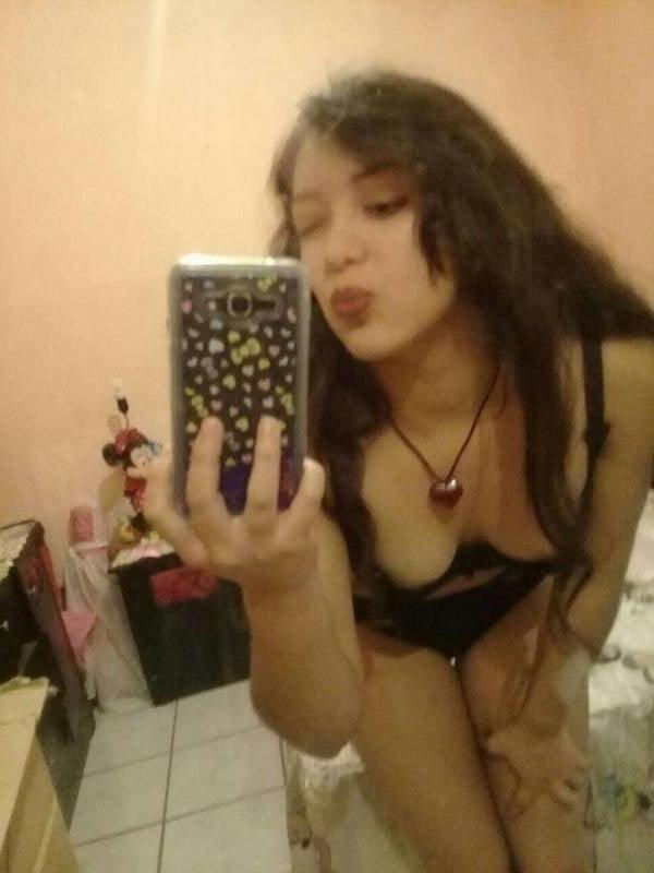 25P Arabian Sluts 571