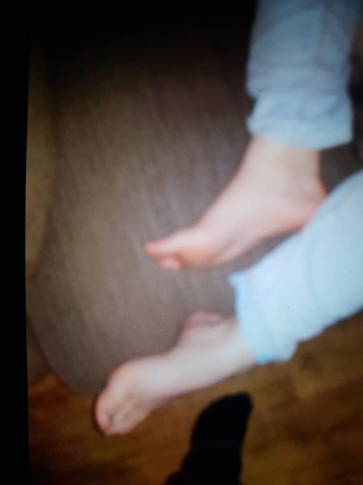 23P Fat girl small tits
