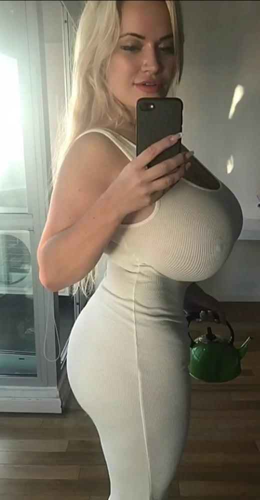 25P Wide Hips - Amazing Curves - Big Girls - Thick Body - Fat As