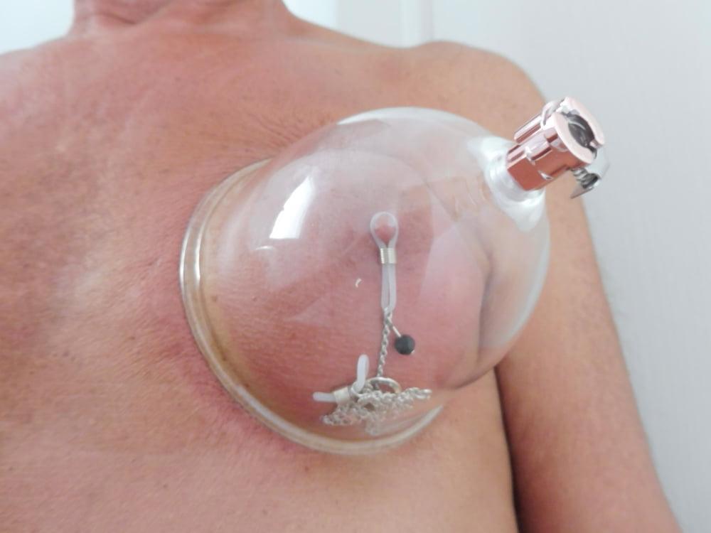 25P Pompe a Seins plus Pinces Tetons