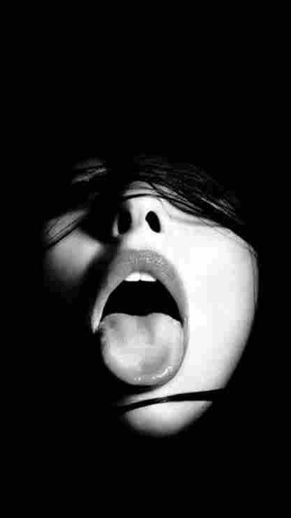 25P Art sex in black and white