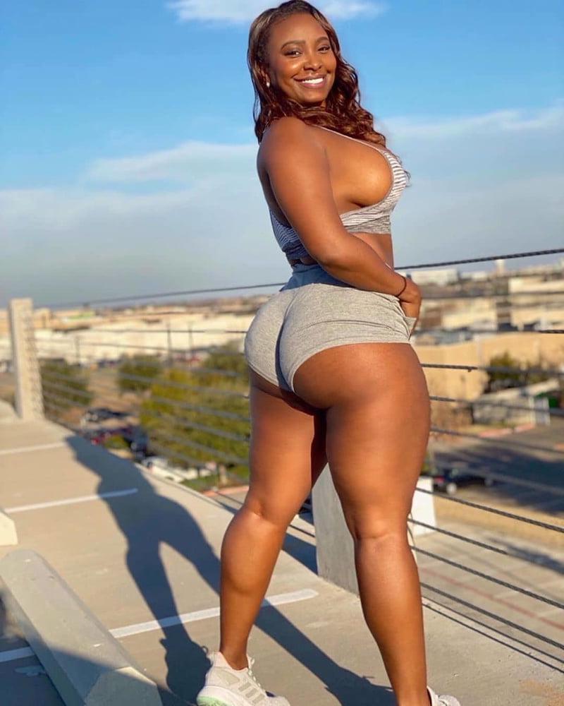 25P Wide Hips - Amazing Curves - Big Girls - Thick Body - Fat As