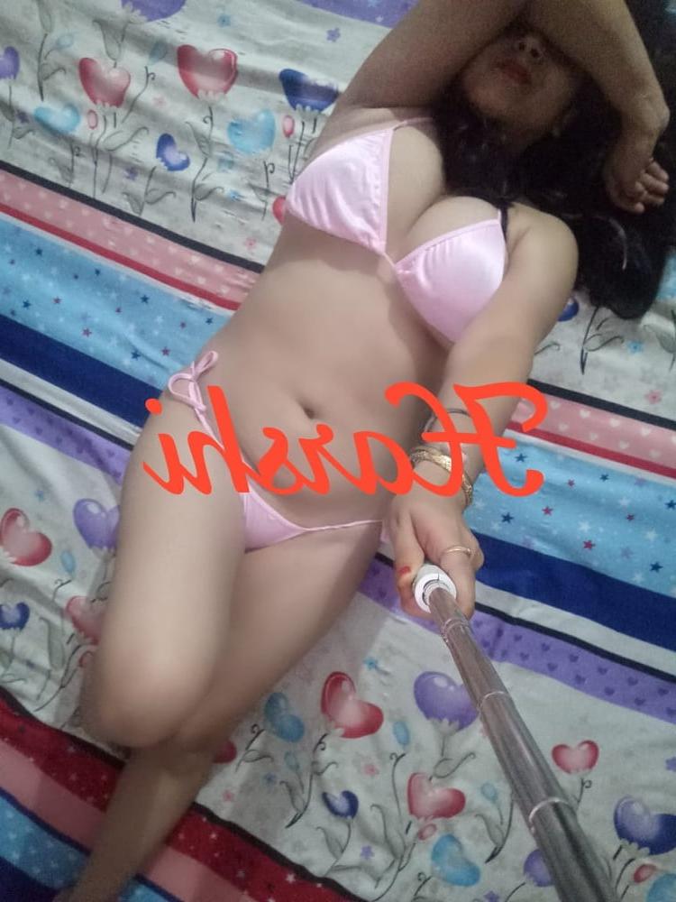 25P Sexy aunty