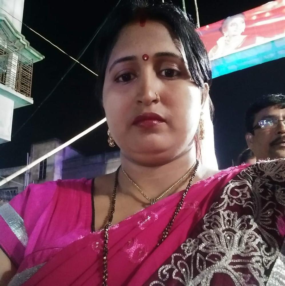 25P Sexy aunty