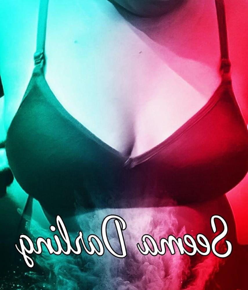 25P Sexy aunty