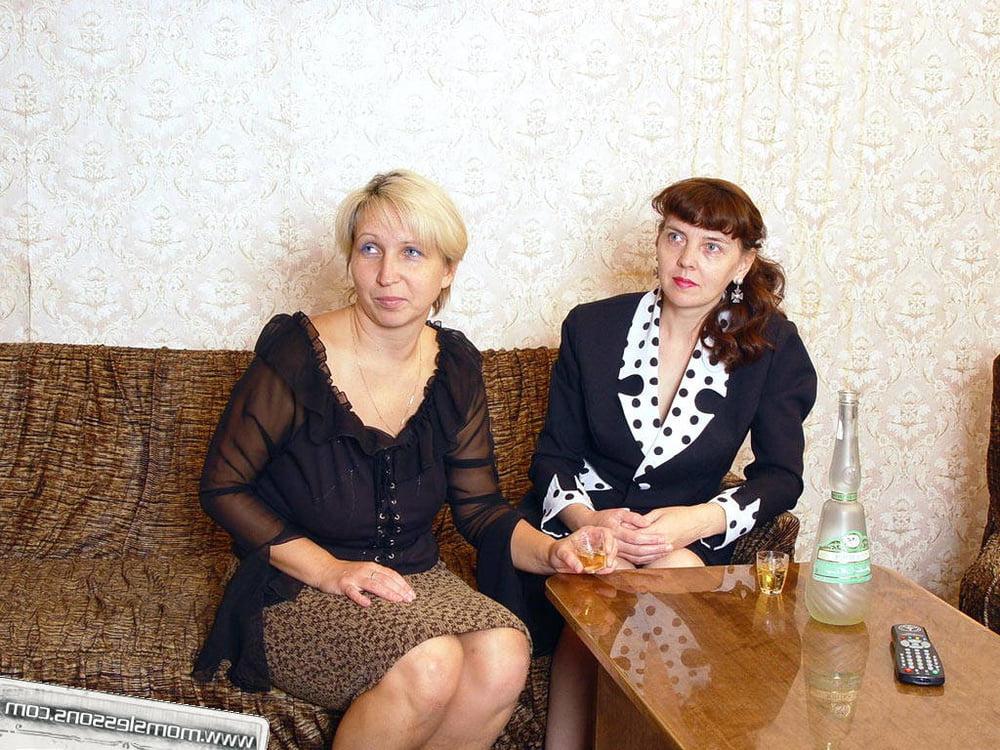 25P mature ladies have sex
