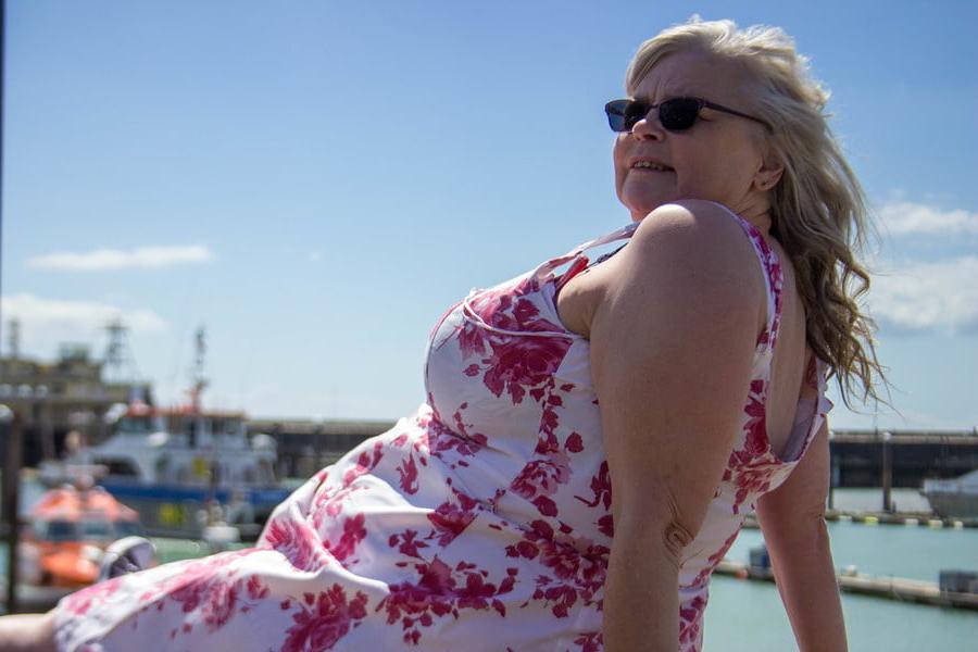 25P Tracy, sexy UK FAT GILF Slut