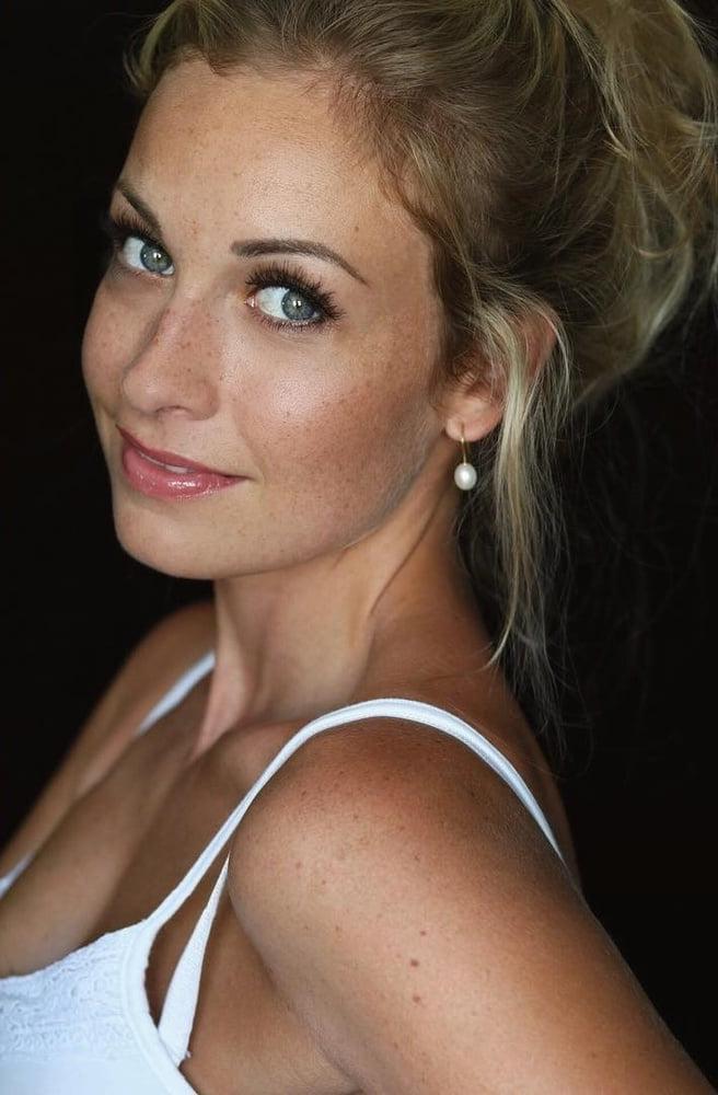 15P Sexy Faces for Jizz off 2482