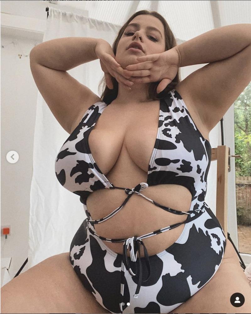 25P Fat Chicks With Deceptively Thin Faces 24