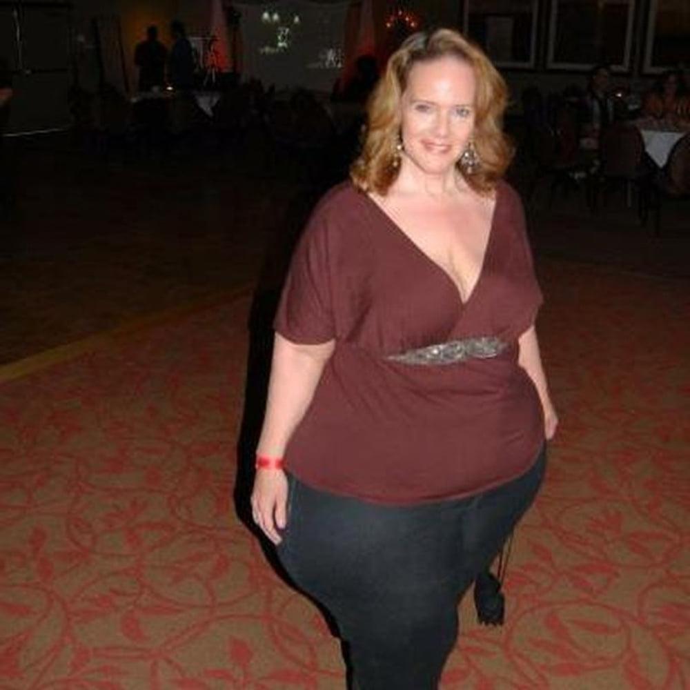 25P Fat Chicks With Deceptively Thin Faces 24