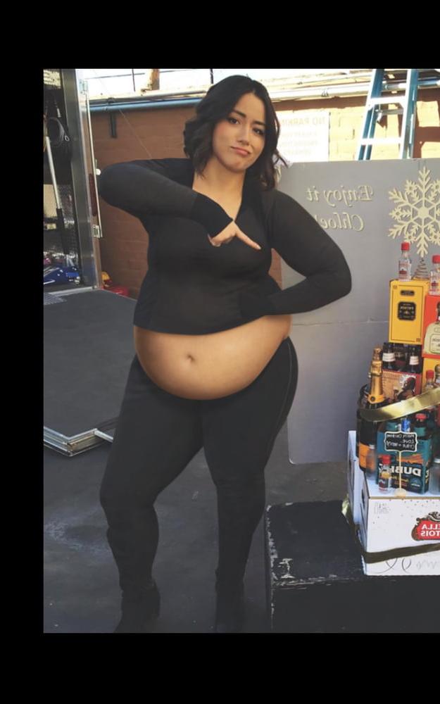 25P Fat Chicks With Deceptively Thin Faces 24