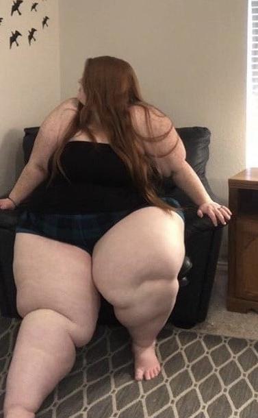 25P Fat Chicks With Deceptively Thin Faces 22