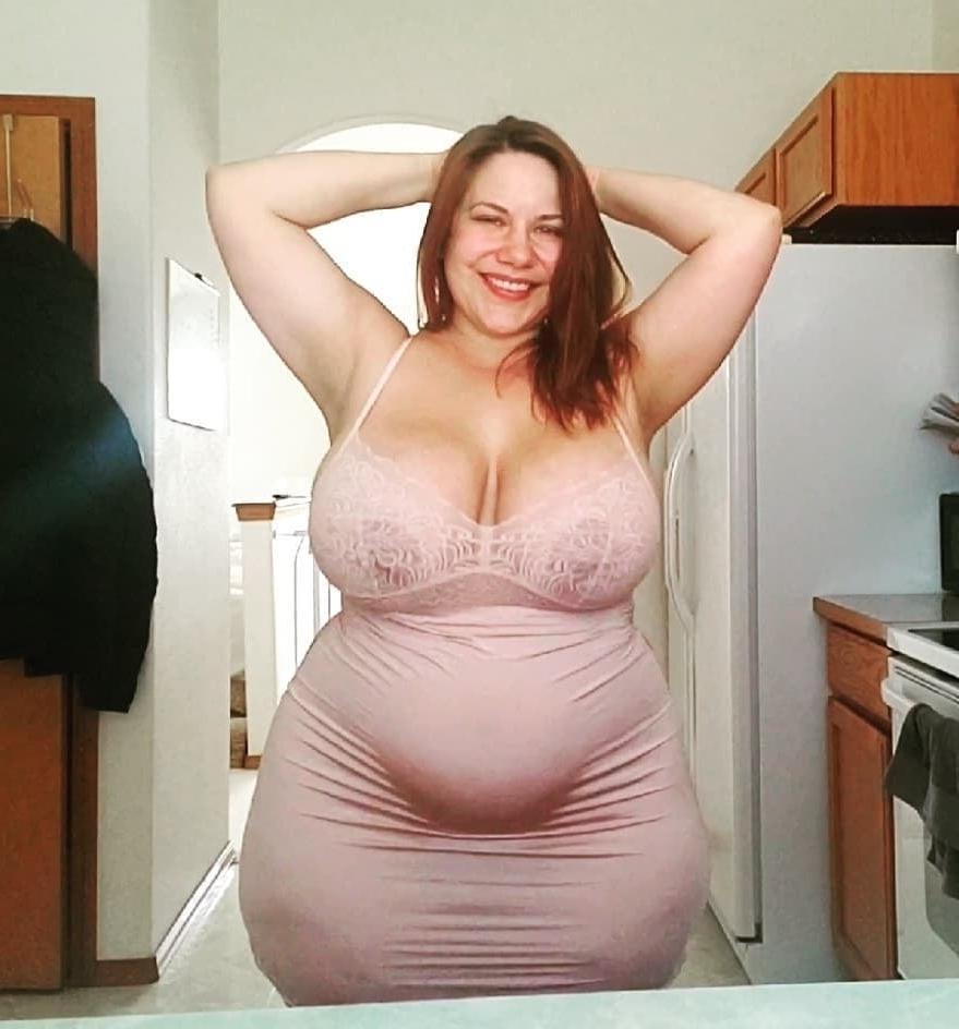 25P Fat Chicks With Deceptively Thin Faces 22