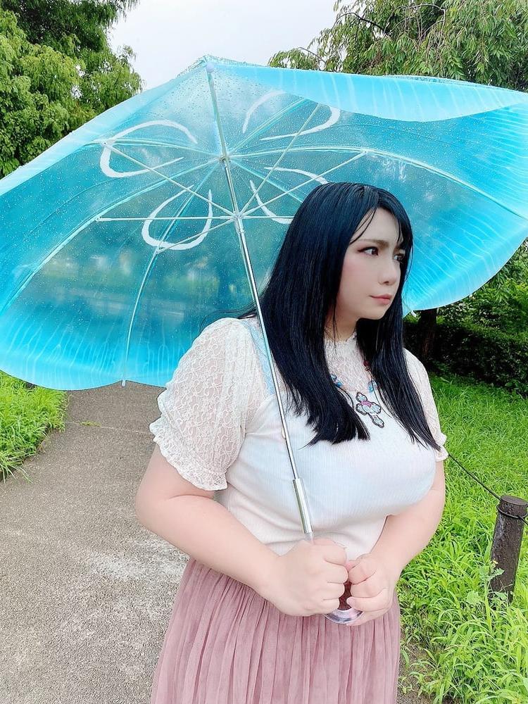 25P Fat Chicks With Deceptively Thin Faces 22