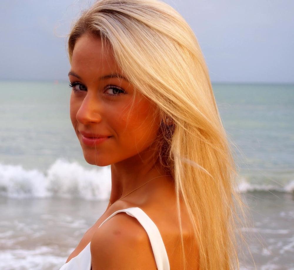 15P Sexy Faces for Jizz off 2479