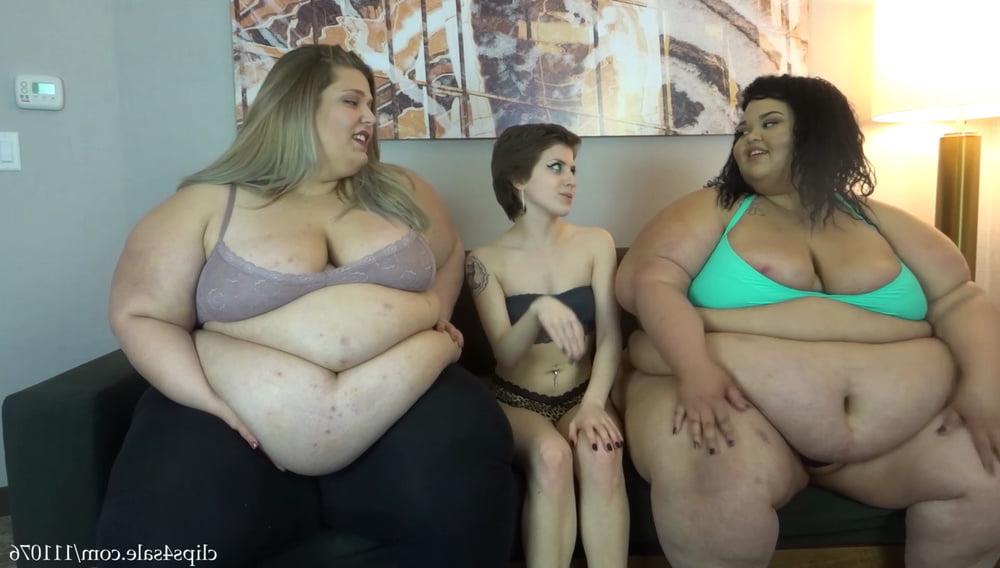 25P Fat Chicks With Skinny Friends 4