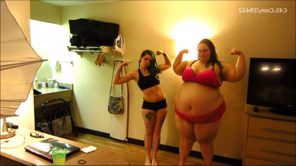 25P Fat Chicks With Skinny Friends 4