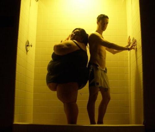 25P Fat Chicks With Skinny Friends 6