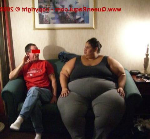 25P Fat Chicks With Skinny Friends 6