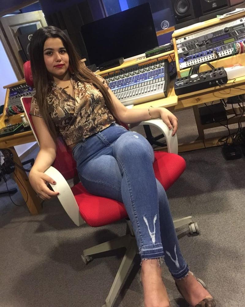 21P Arabian Sluts 569
