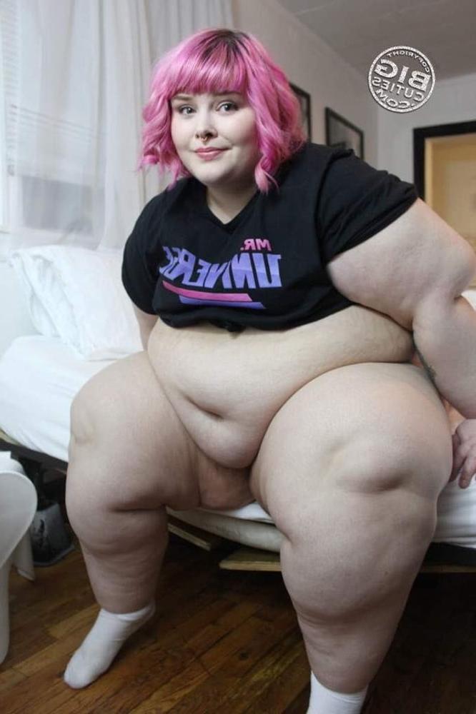 25P Fat Chicks With Deceptively Thin Faces 25
