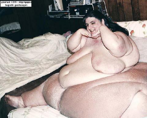 25P Fat Chicks With Deceptively Thin Faces 25