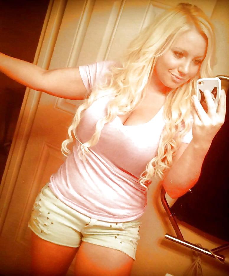 25P Unknown Curvy White women 14