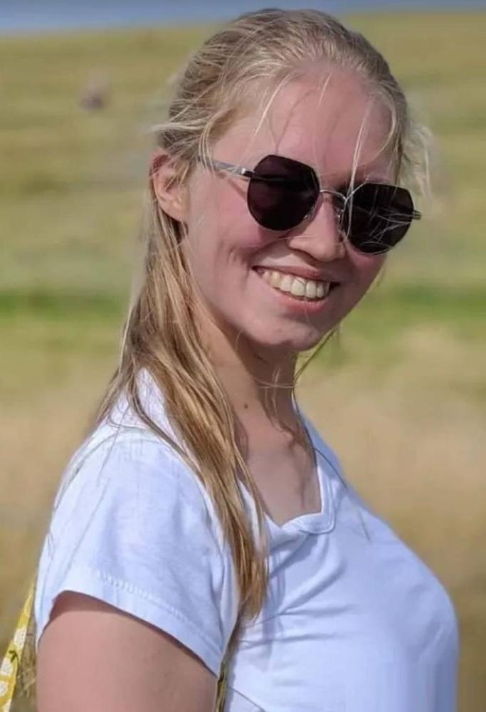 15P Sexy Faces for Jizz off 2473