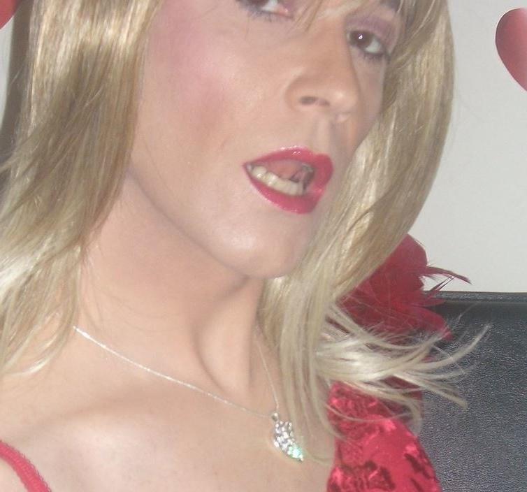 22P Tina Moore