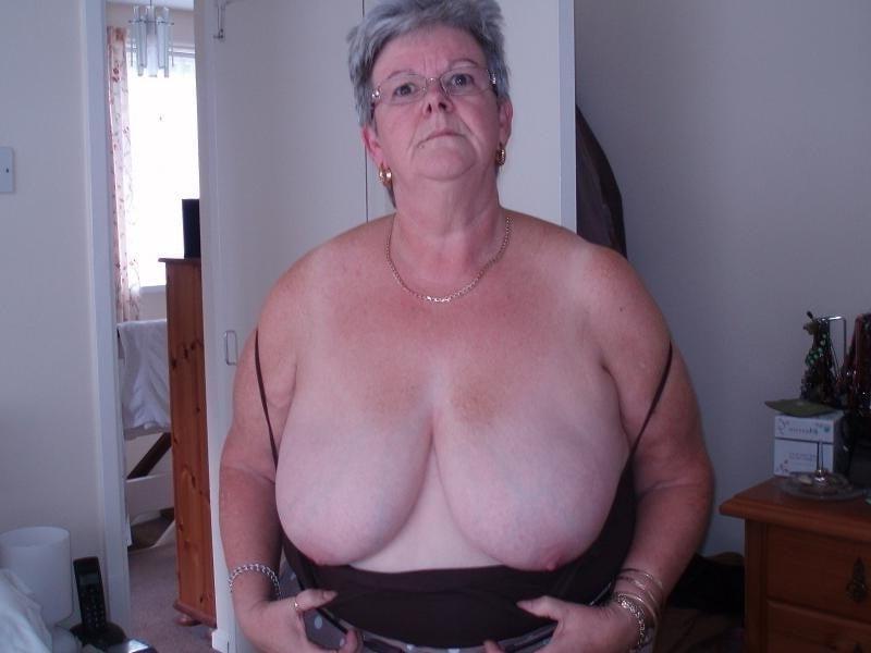 25P Grey haired granny