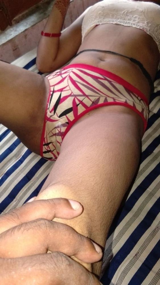 25P Traditional Married Indian Wife