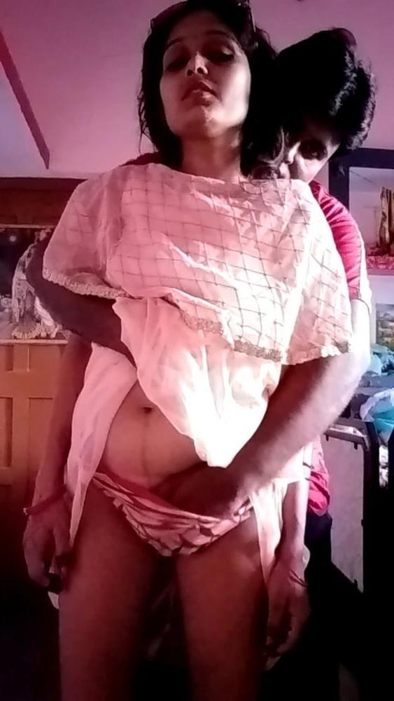 25P Traditional Married Indian Wife