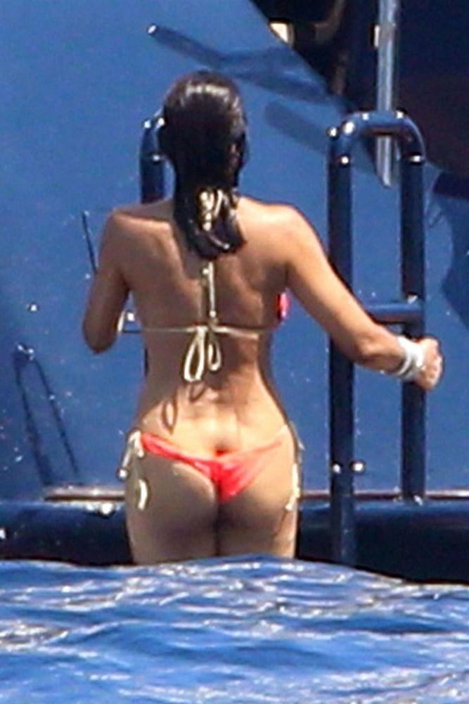 25P Model and chef Padma Lakshmi