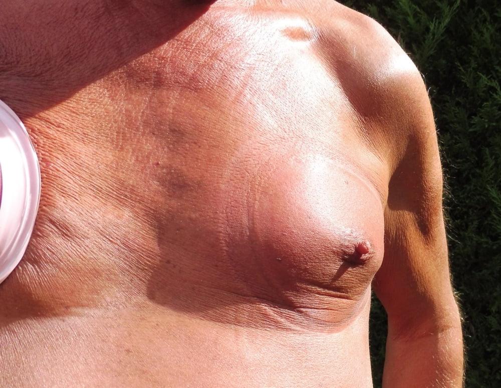 25P Pompe a seins pour avoir les memes petits seins que ma femme