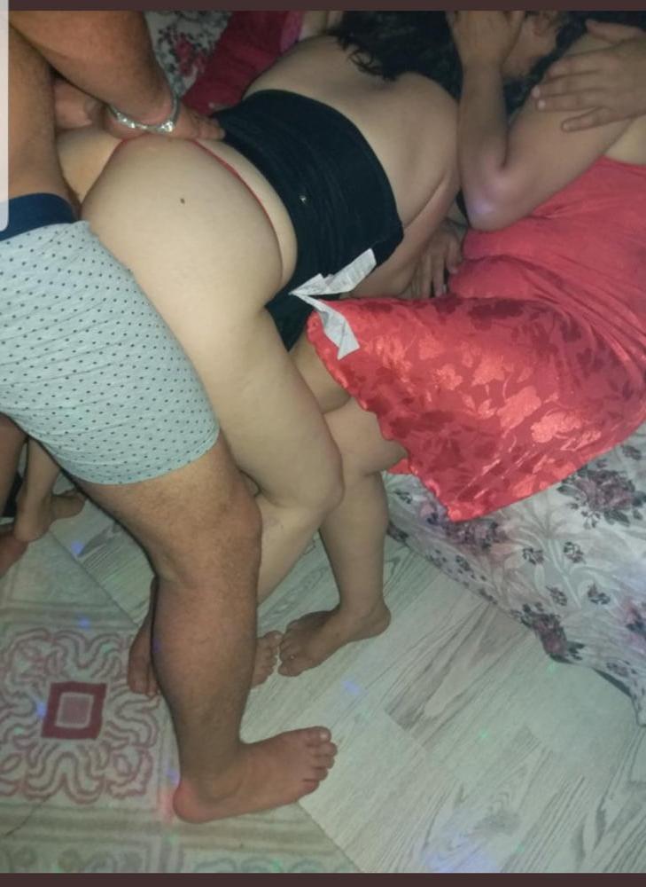 12P Arabian Sluts 568