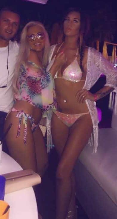 25P Sluts in tiny bikinis 343