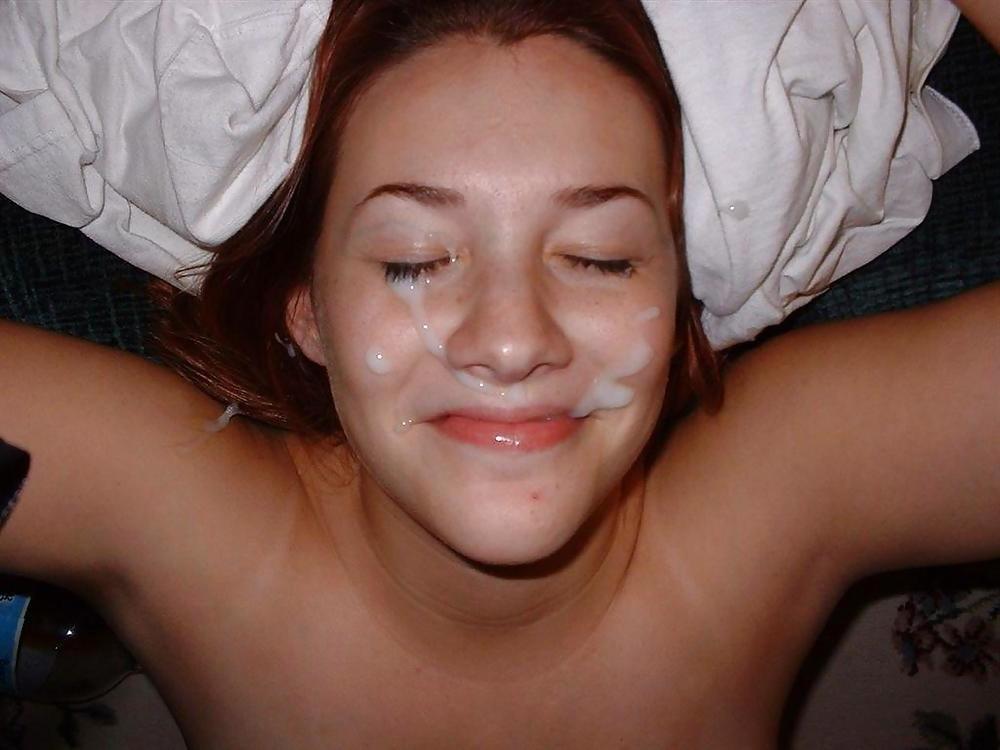 25P Hot Babes in bra and panties plus some hot transexuals.