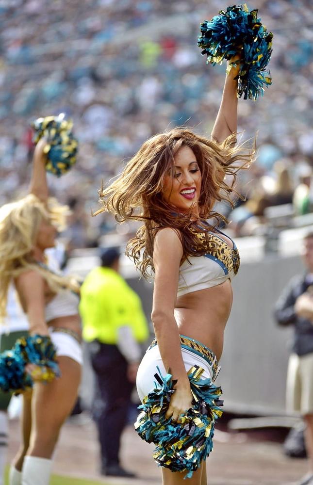 19P Professional Cheerleader Beauties