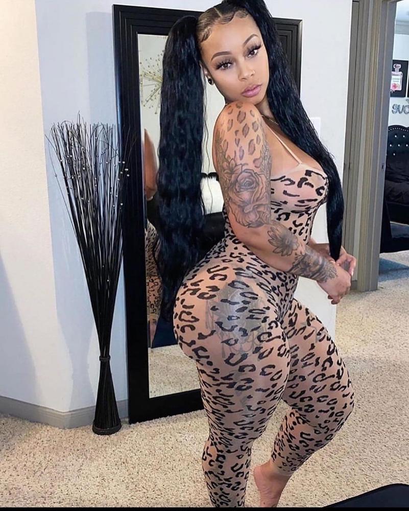 25P Curvy Women Rule