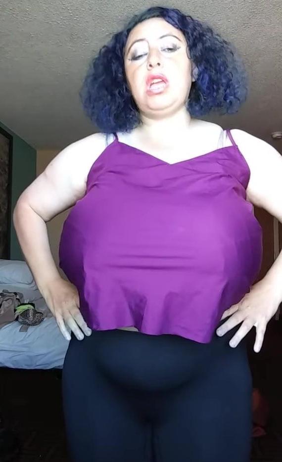 25P super boobs wife