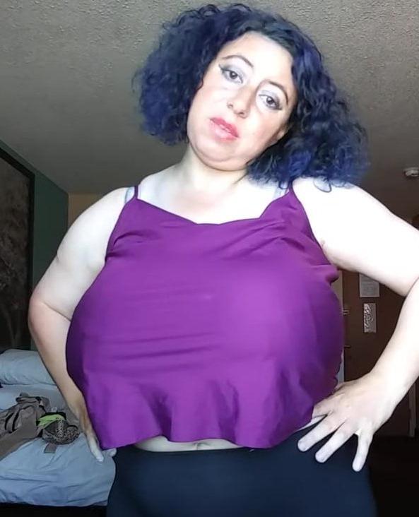 25P super boobs wife