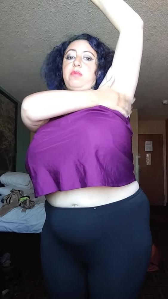 25P super boobs wife