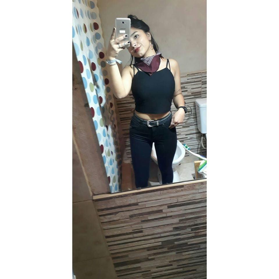 25P AGUSTINA PALACIO puta teen sexy argentinian (Facebook)