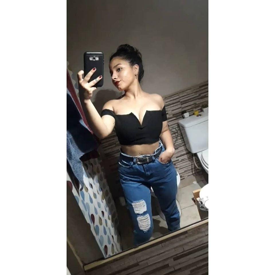 25P AGUSTINA PALACIO puta teen sexy argentinian (Facebook)