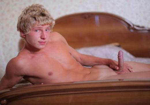 25P Guys with No Pubes