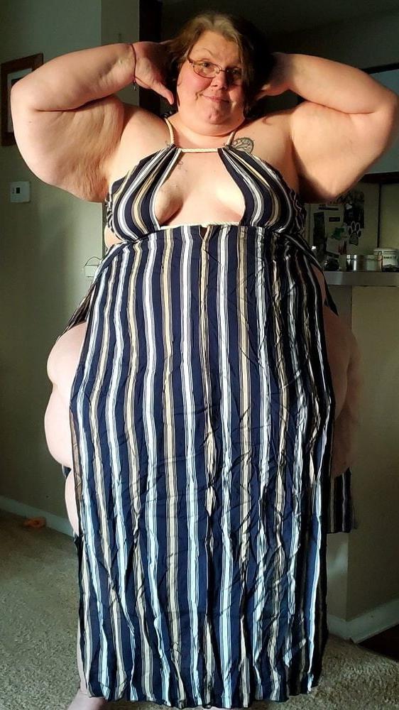 25P Hoodyman ssbbw 352 . Fat Retard Linda Dayton .